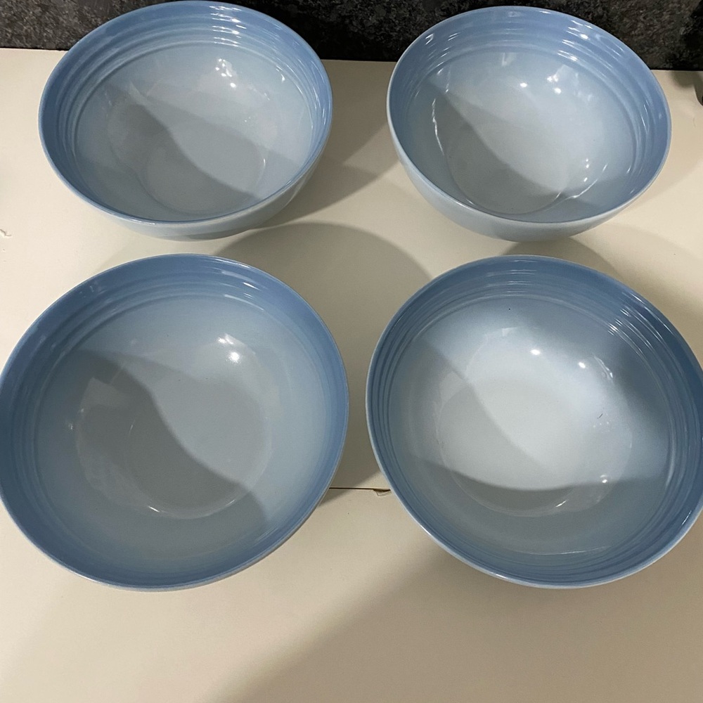 Brand new Le Creuset 4-piece cereal/soup bowls